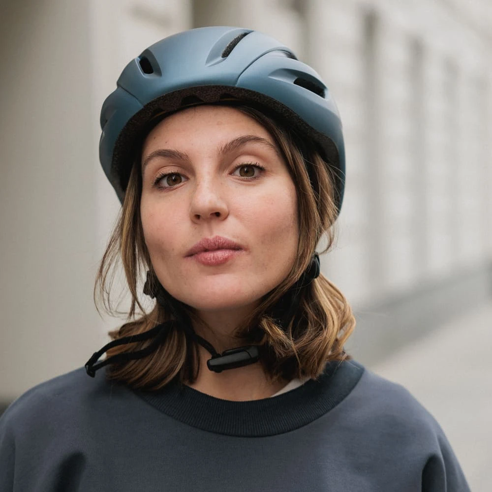 Велошлем MET Manta MIPS Navy Silver L - фото 3