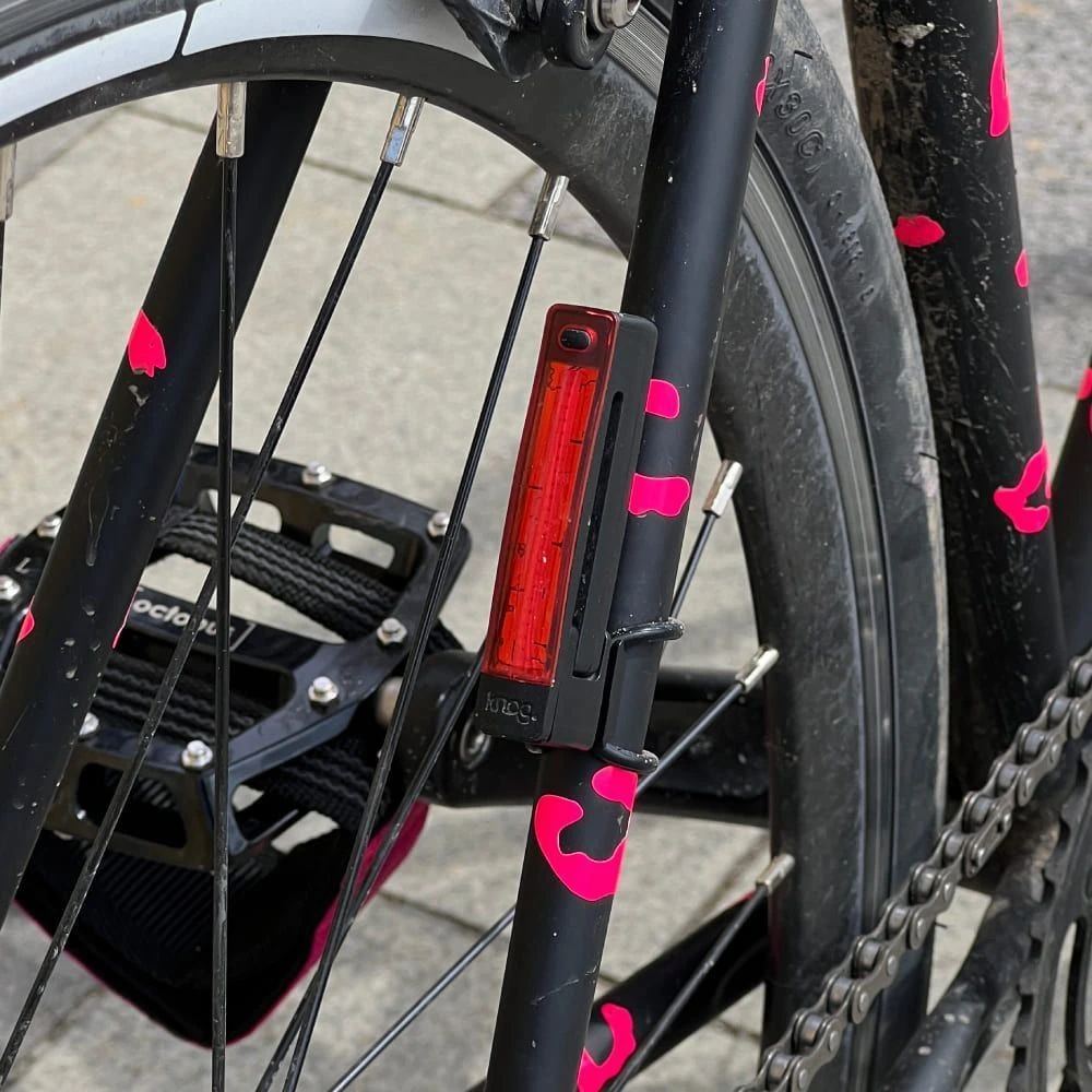 Светоотражающие наклейки it's my!bike сигнальный розовый леопард - фото 7