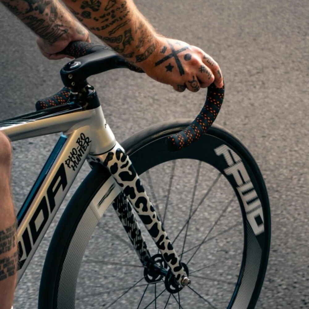 Глиттерные наклейки it's my!bike черный леопард - фото 7