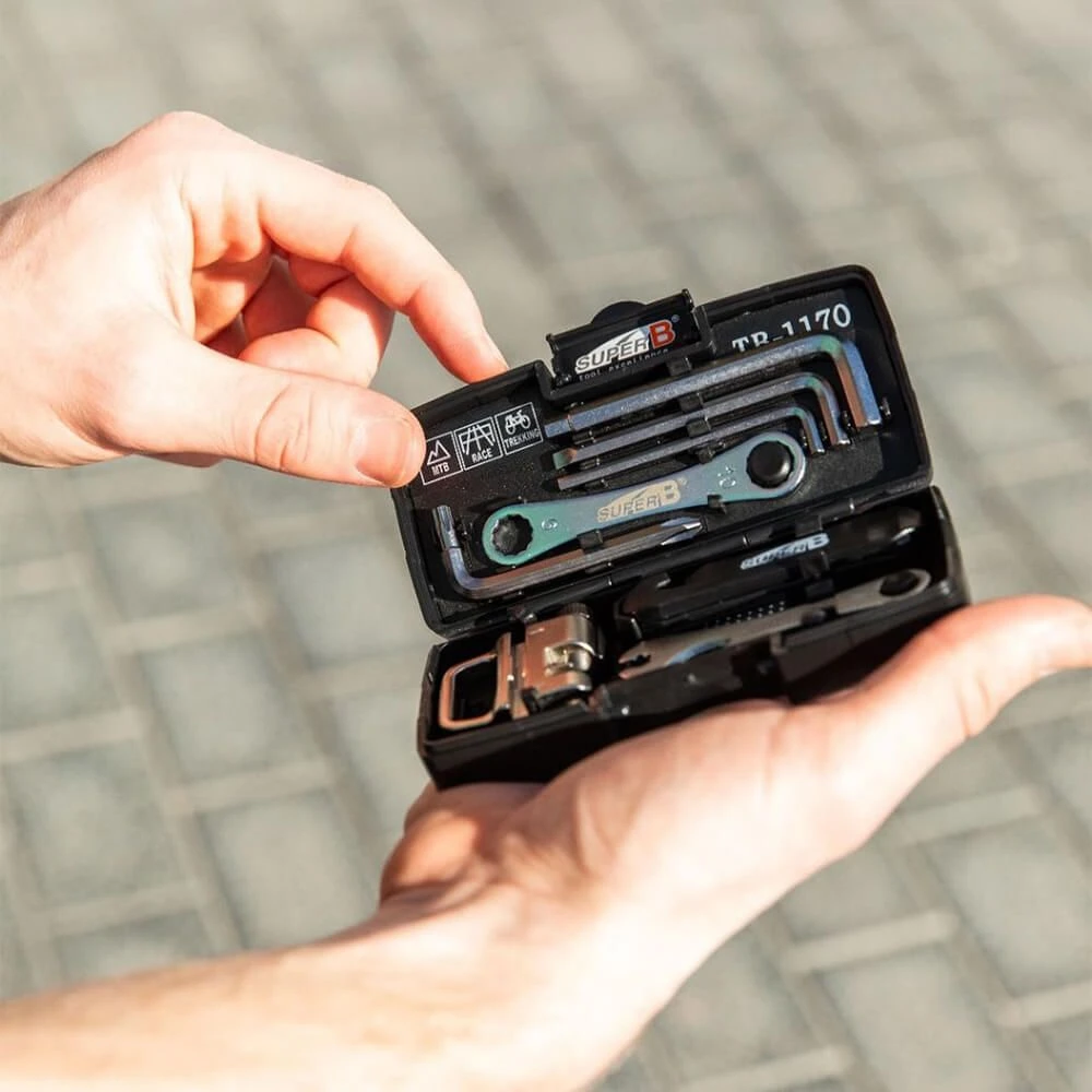 Компактный велосипедный набор инструментов Super B 24 шт - фото 1