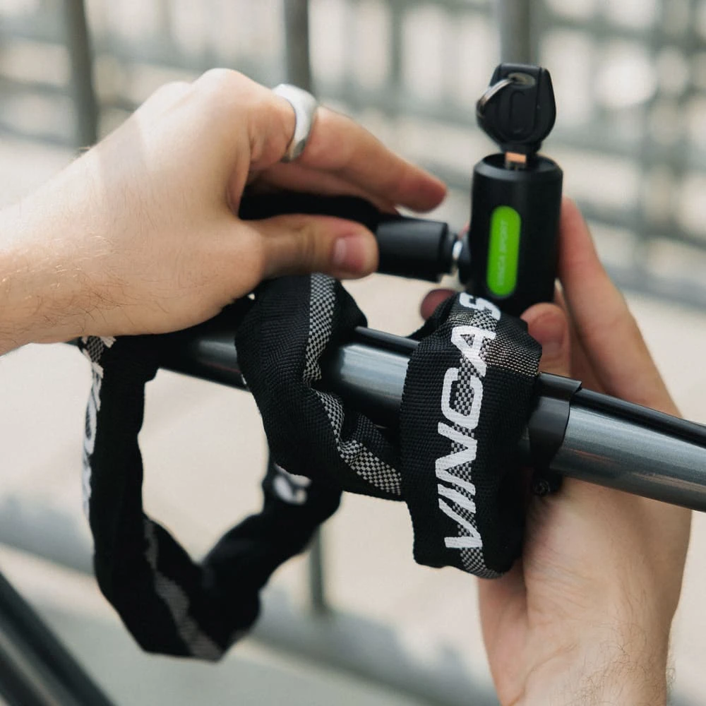 Замок-цепь для велосипеда  6х1000 мм черный и светоотражающий Vinca - фото 4