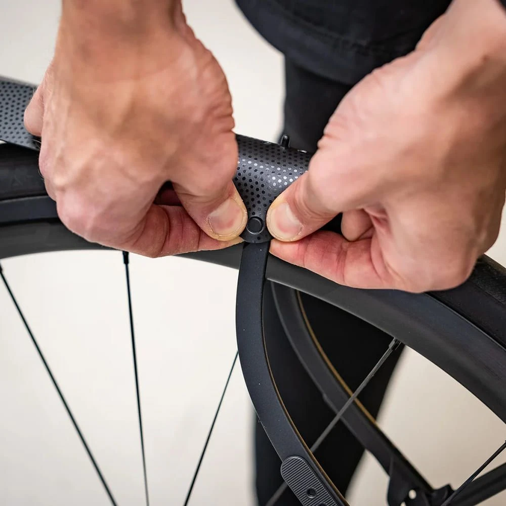 Крыло Ass Savers Win Wing 2 Road Black Dot - фото 4