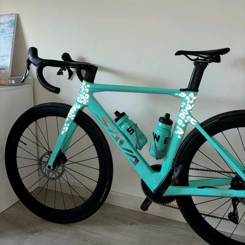 Светоотражающие наклейки it's my!bike светящийся в темноте леопард - фото 4