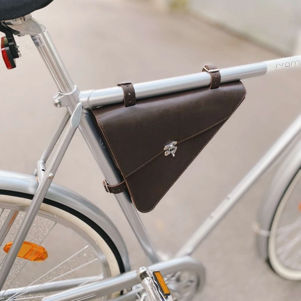 Сумка подрамная треугольная кожаная темно-коричневая - фото 3