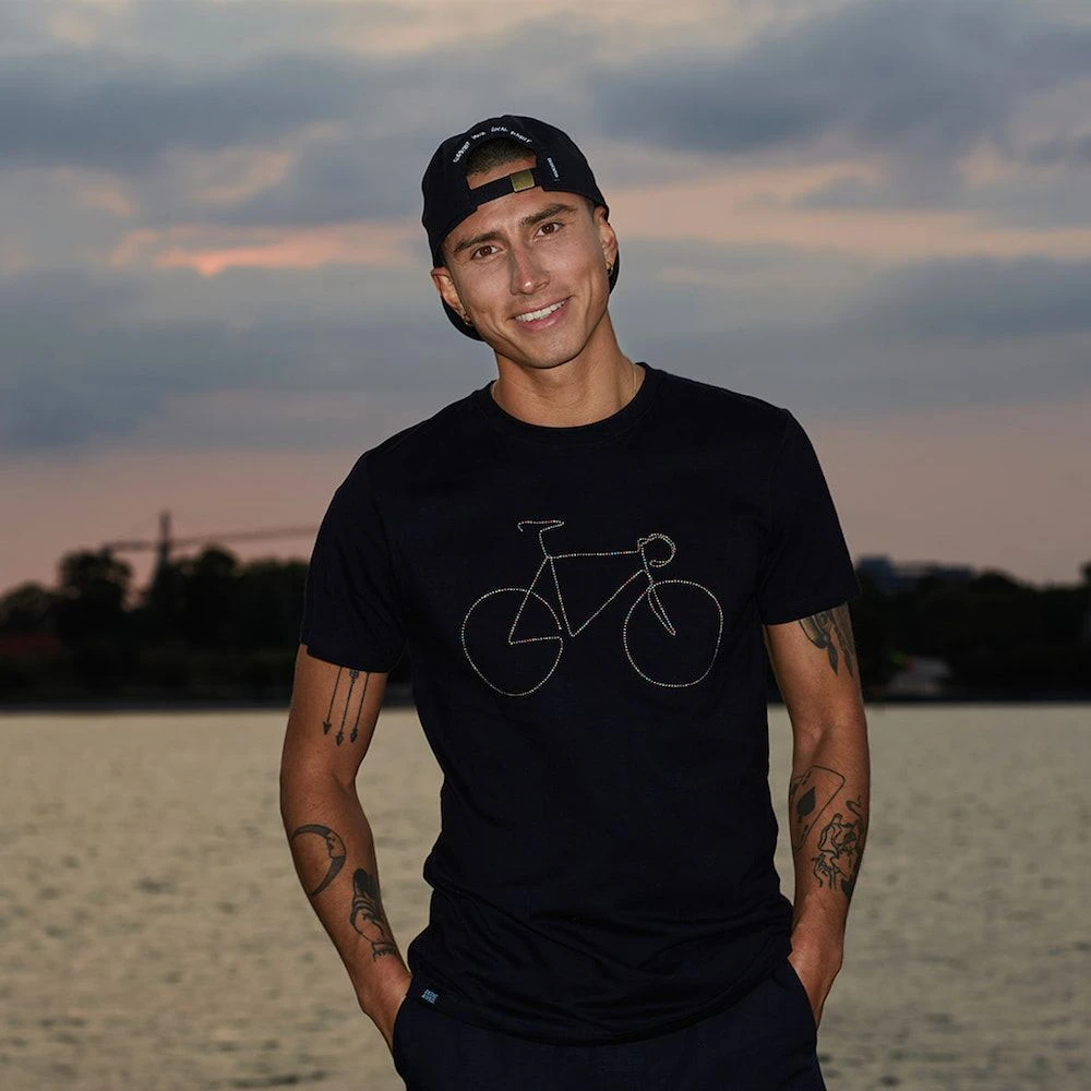 Футболка Dedicated Stockholm Rainbow Bicycle Black мужская - фото 1