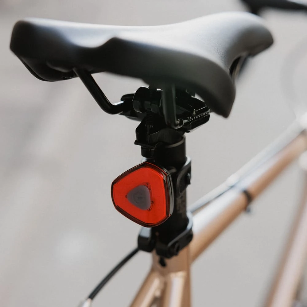 Задний велофонарь Vinca треугольный (USB VL 6218) - фото 1