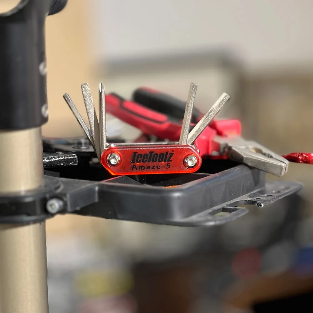 Мультитул IceToolz Amaze-5 95A1 - фото 1