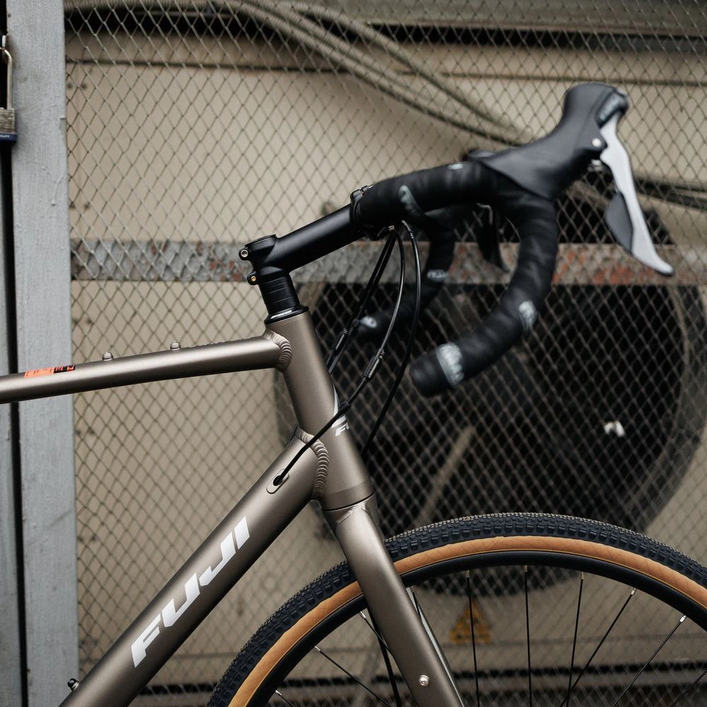 Велосипед Fuji GRAVEL JARI 2.5 A6-SL матовый серый (размер 55.5) - фото 4