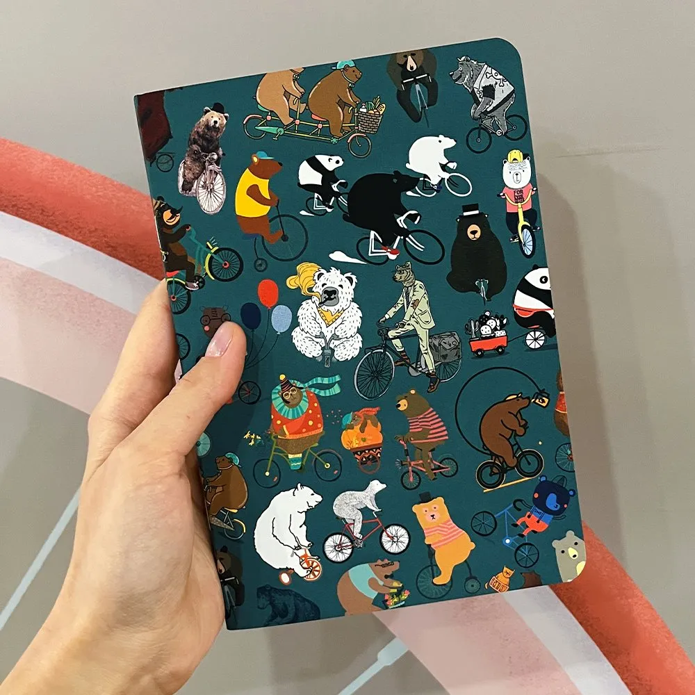 Тетрадь с медведями на велосипеде - фото 3