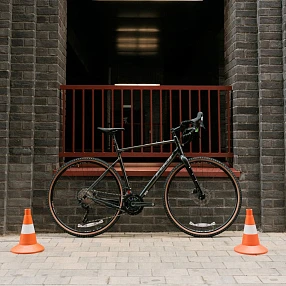 Велосипед Fuji 2026 GRAVEL JARI 1.3 A6-SL GRAPHITE (размер 55.5)