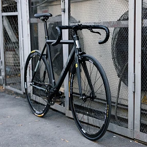 Велосипед Aventon Cordoba LTD 2020 Complete Bike - 58cm - Cool Smoke
