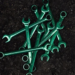 Ключ на 15 зеленый хром