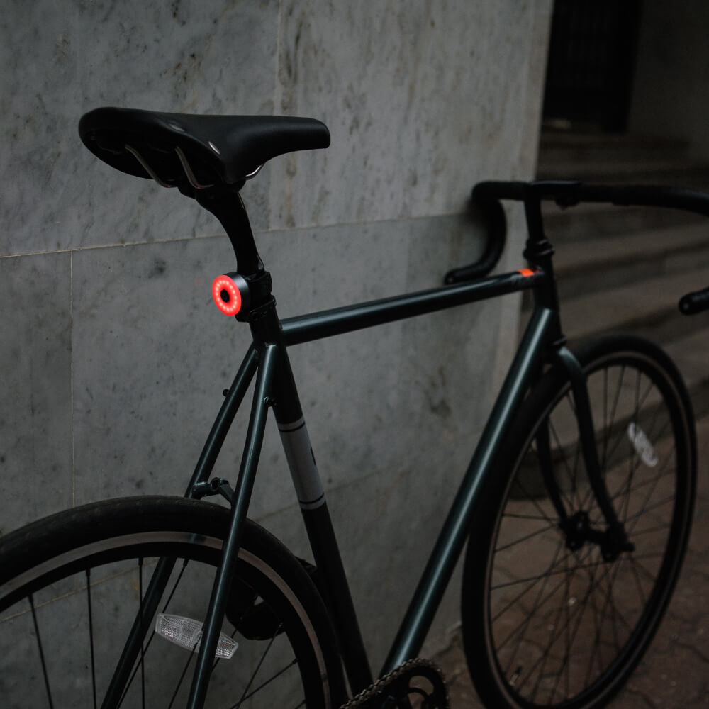 Задний велофонарь яркий и круглый - фото 2