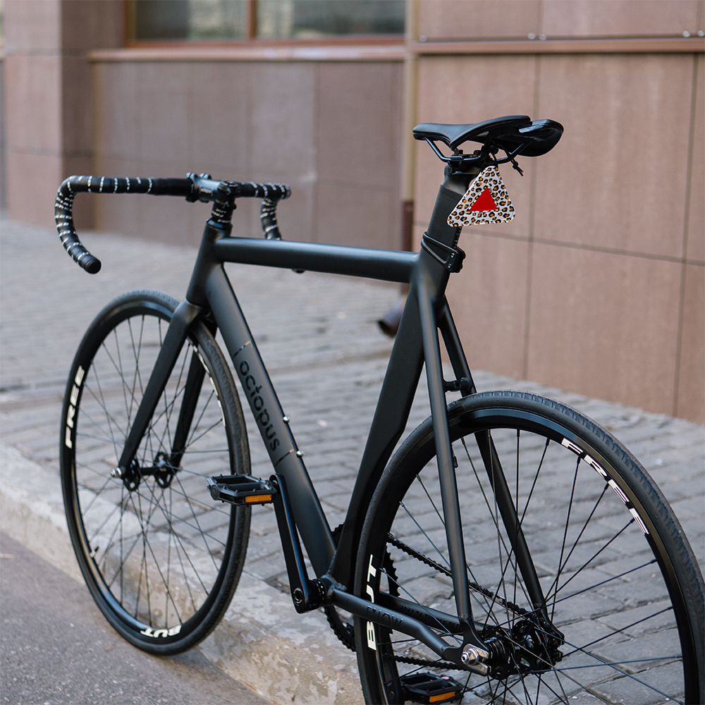 Светоотражающий треугольник it's my!bike леопард - фото 2