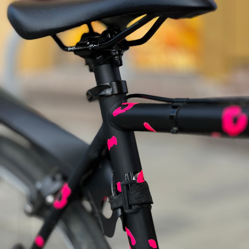 Светоотражающие наклейки it's my!bike сигнальный розовый леопард - фото 6