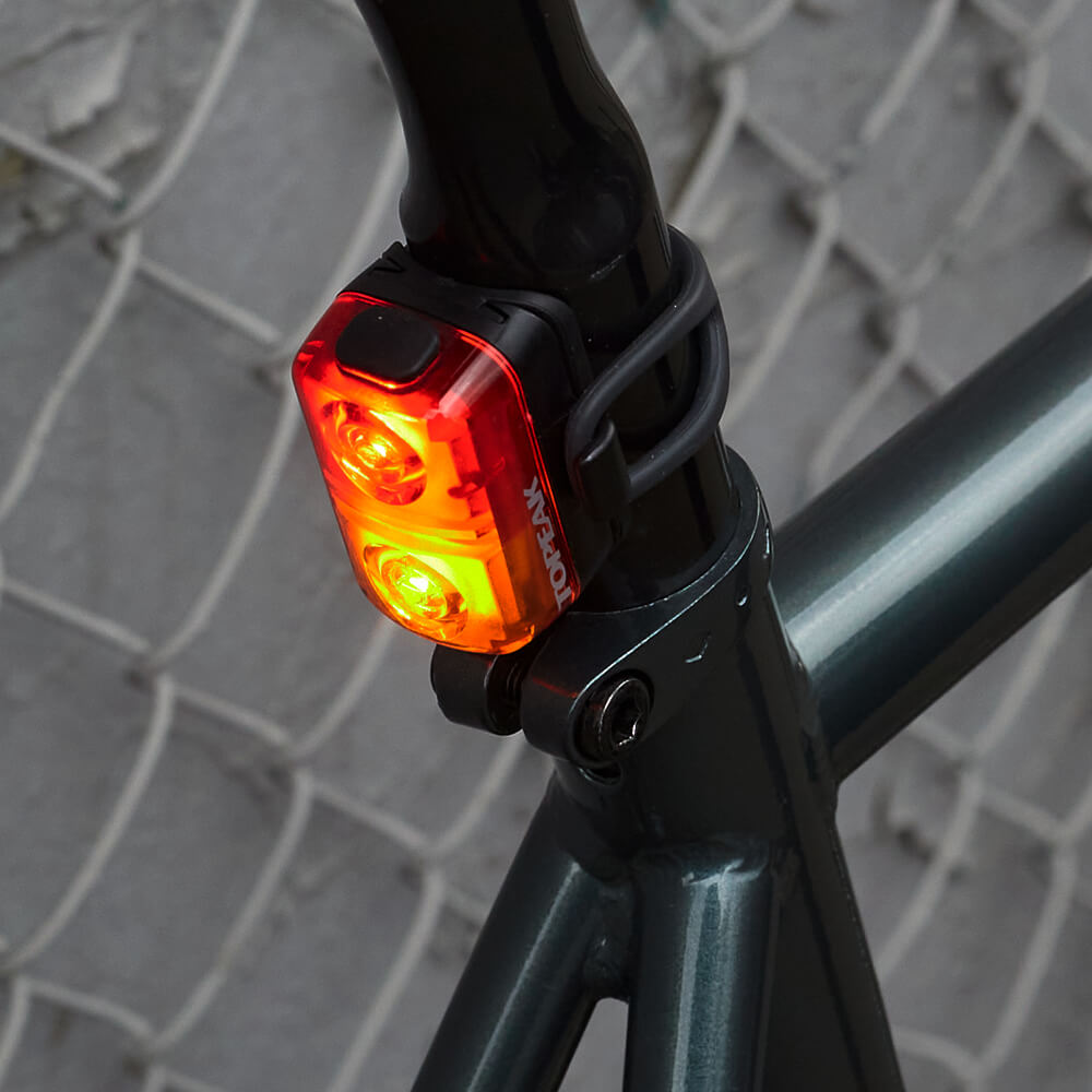 Фонарь задний Topeak TAILLUX 30 USB красно-желтый - фото 1