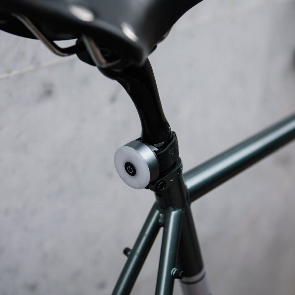 Задний велофонарь яркий и круглый - фото 3