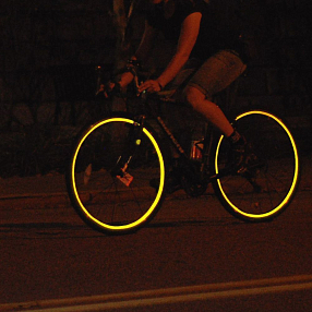 Светоотражающие наклейки на обод колеса it's my!bike